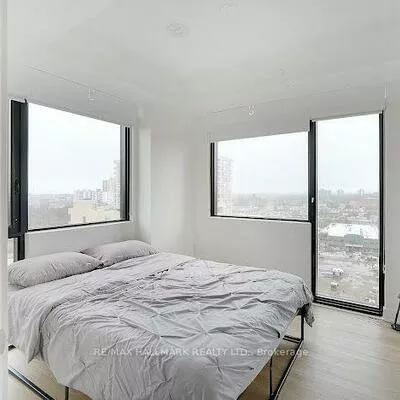 86, Dundas, Cooksville, Mississauga