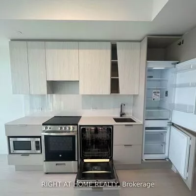 3900, Confederation, City Centre, Mississauga