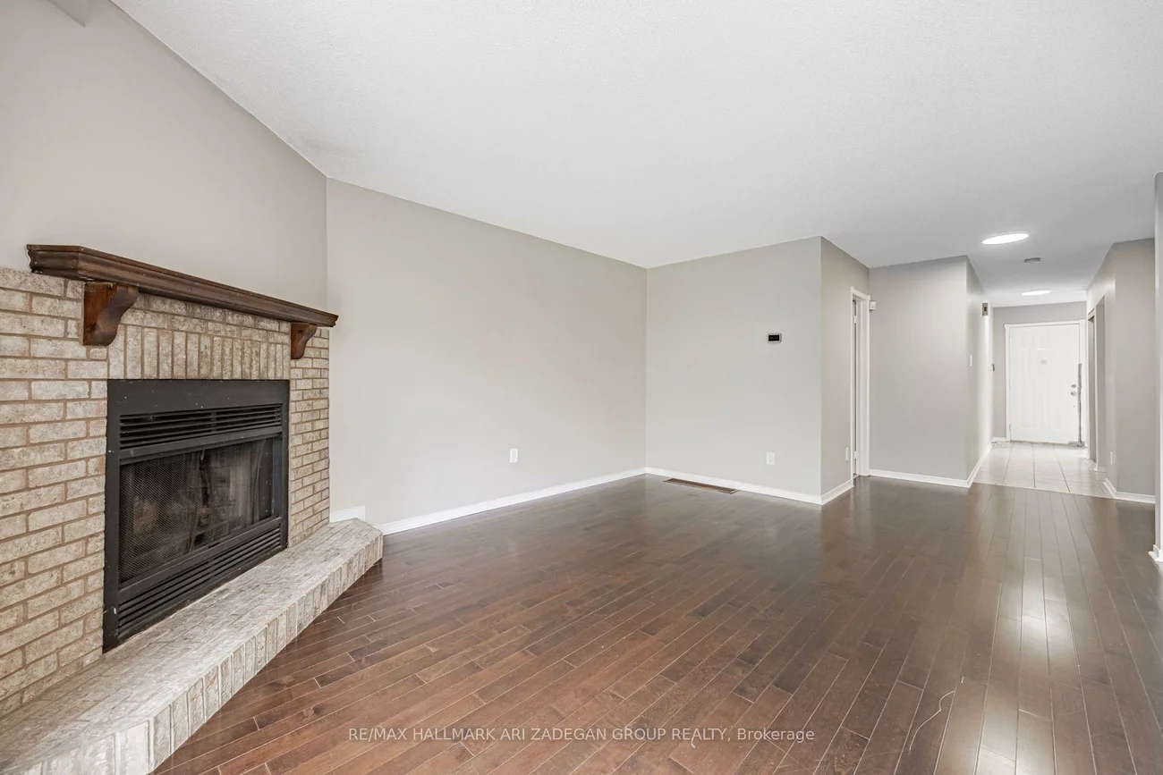 3050, Orleans, Erin Mills, Mississauga
