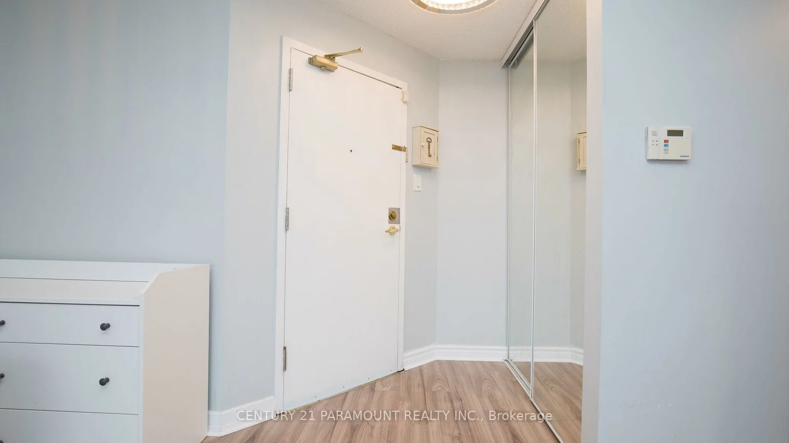 35, Trailwood, Hurontario, Mississauga