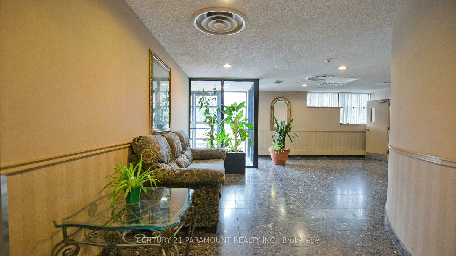 35, Trailwood, Hurontario, Mississauga