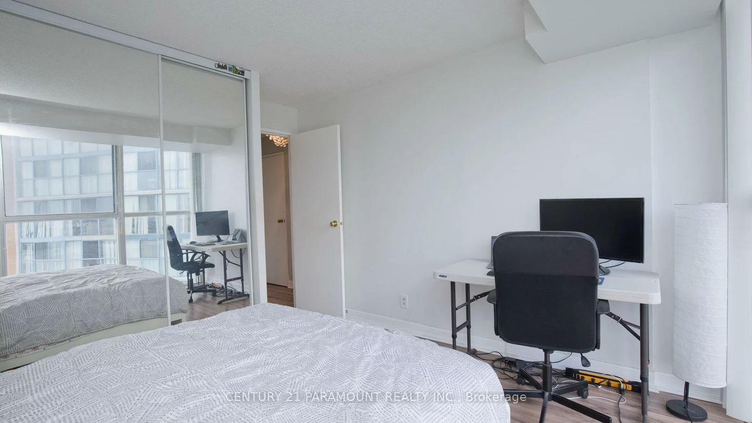 35, Trailwood, Hurontario, Mississauga