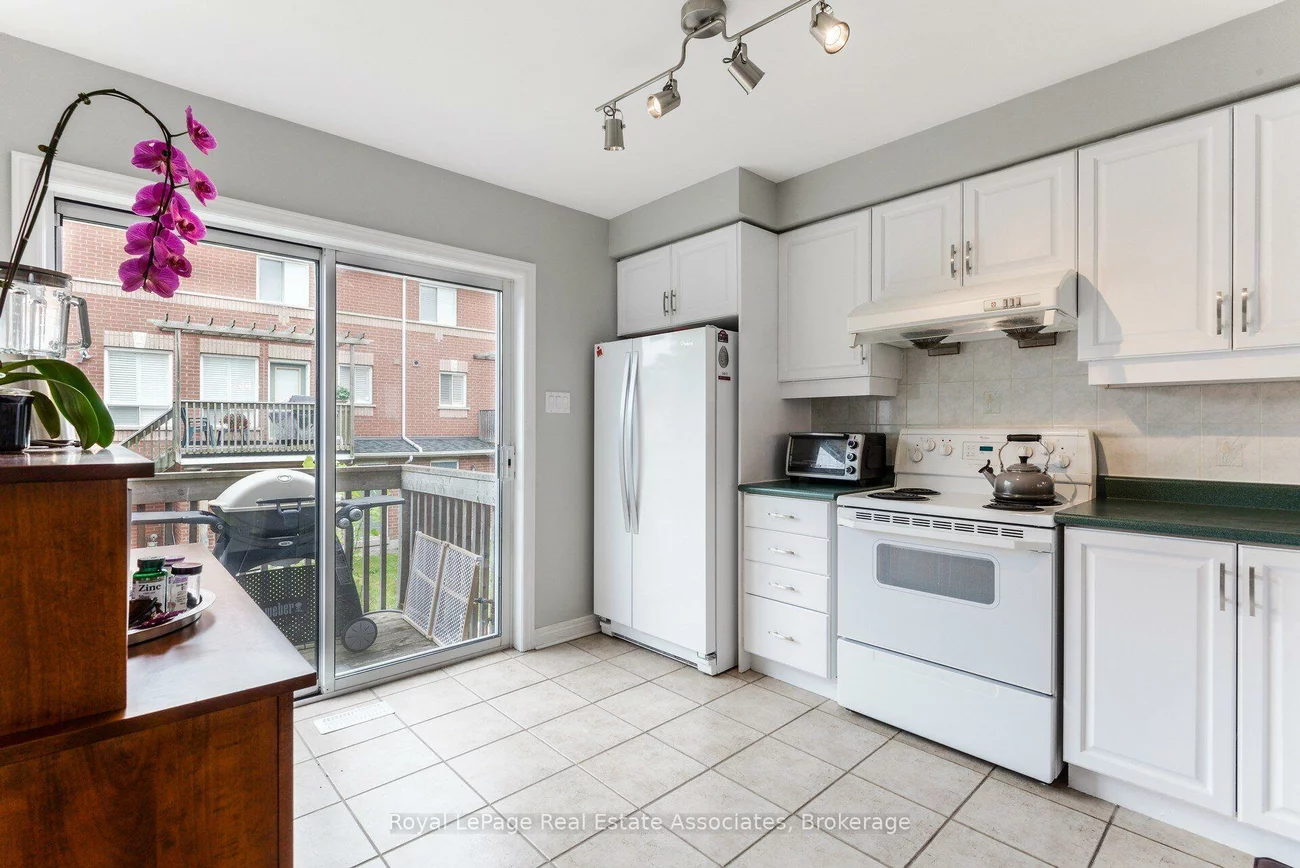 5031, East Mill, East Credit, Mississauga