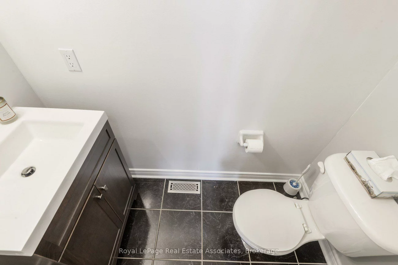 5031, East Mill, East Credit, Mississauga
