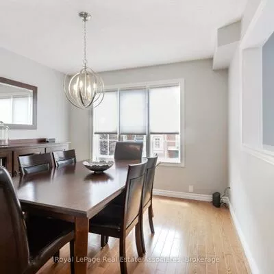5031, East Mill, East Credit, Mississauga