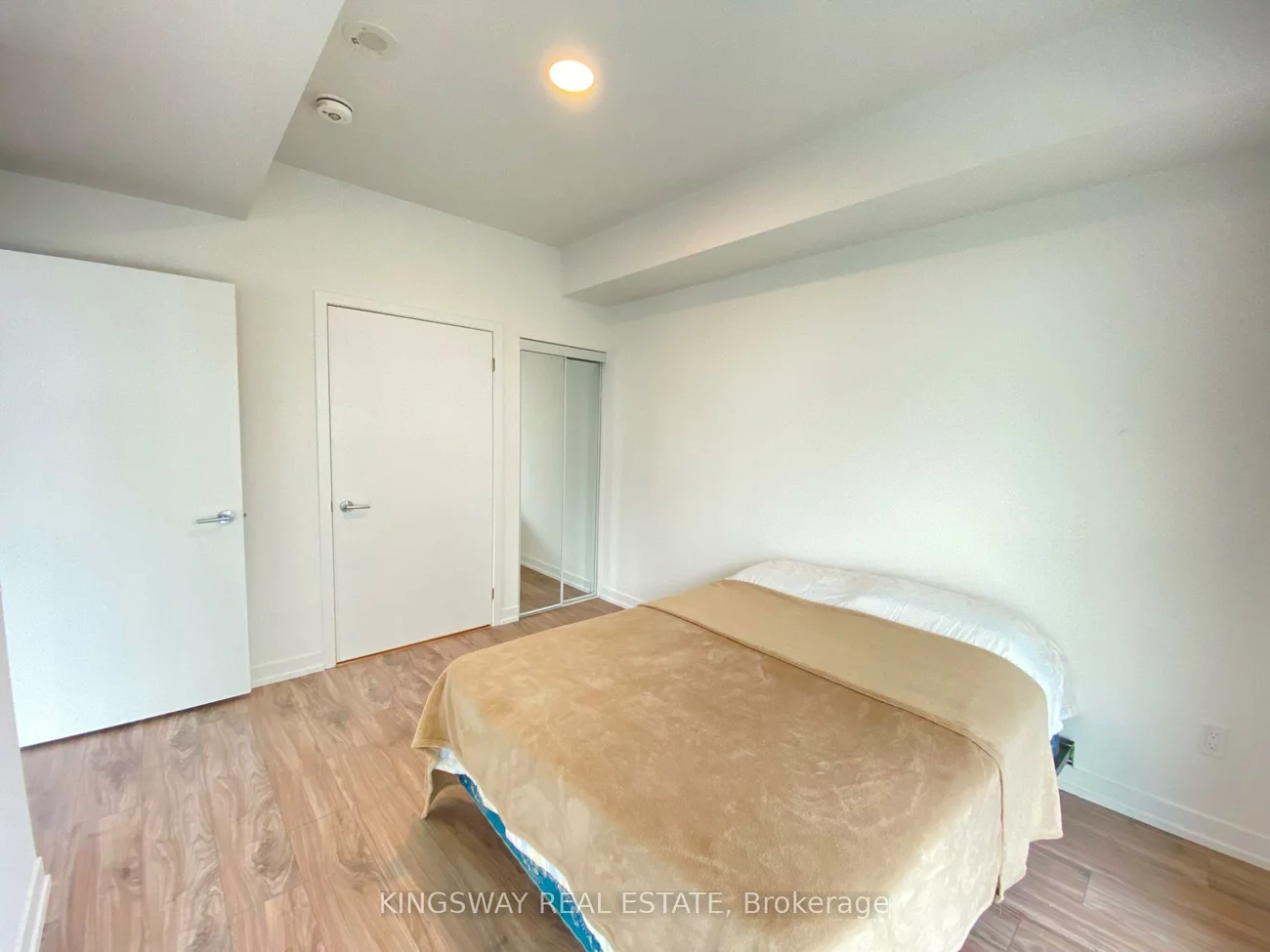 4065, Confederation, City Centre, Mississauga