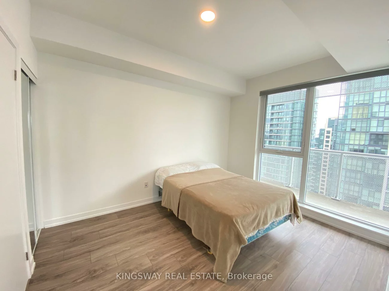 4065, Confederation, City Centre, Mississauga
