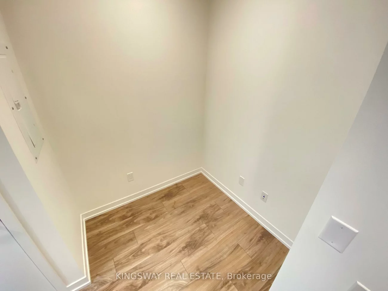 4065, Confederation, City Centre, Mississauga