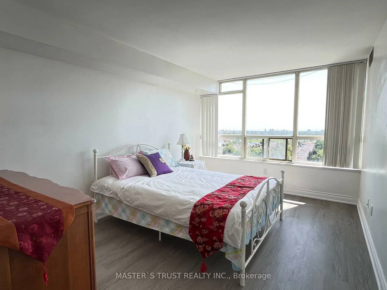 400, Webb, City Centre, Mississauga