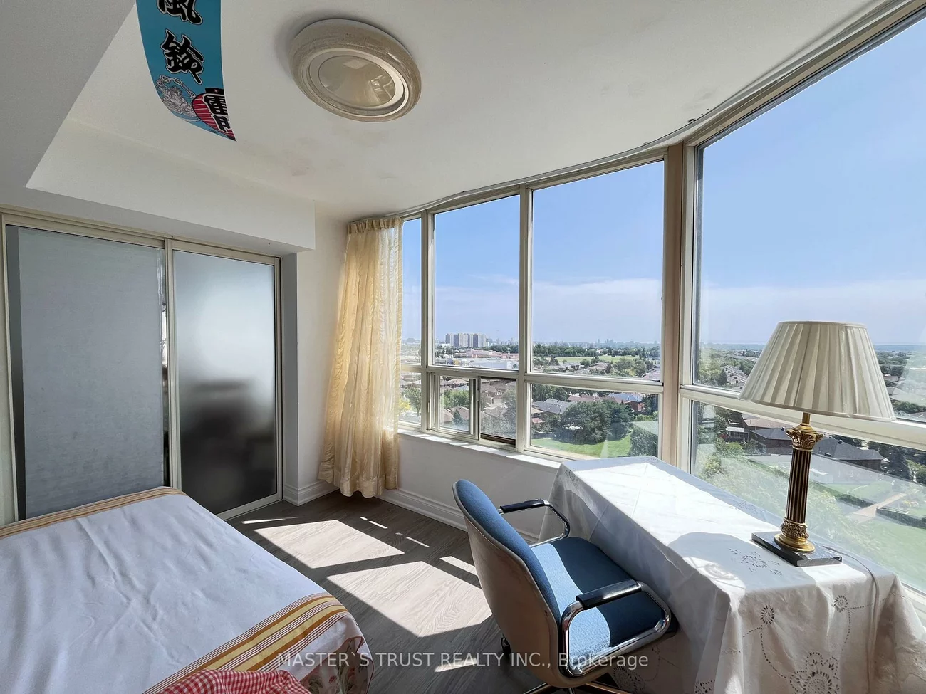 400, Webb, City Centre, Mississauga