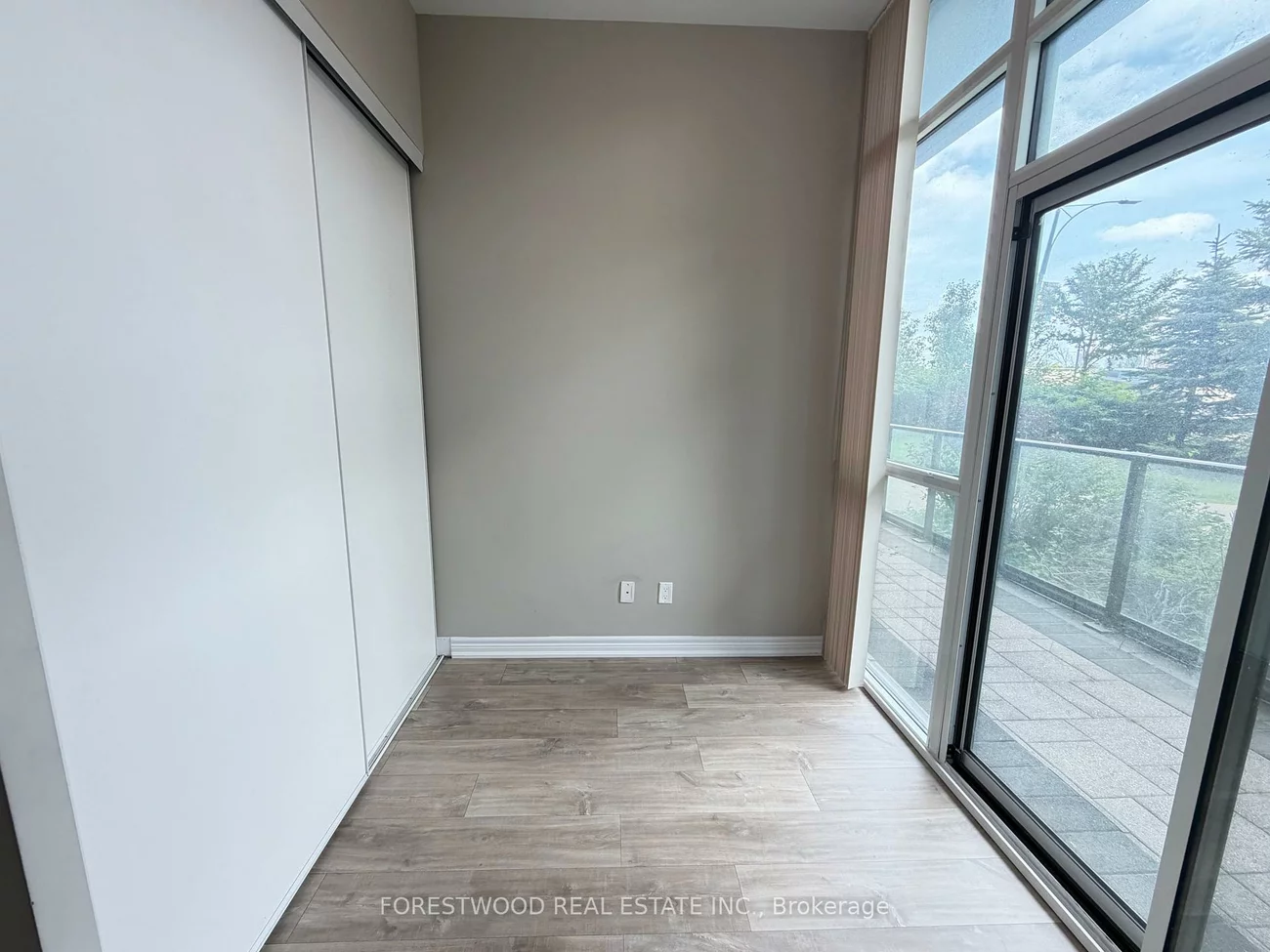 339, Rathburn, City Centre, Mississauga
