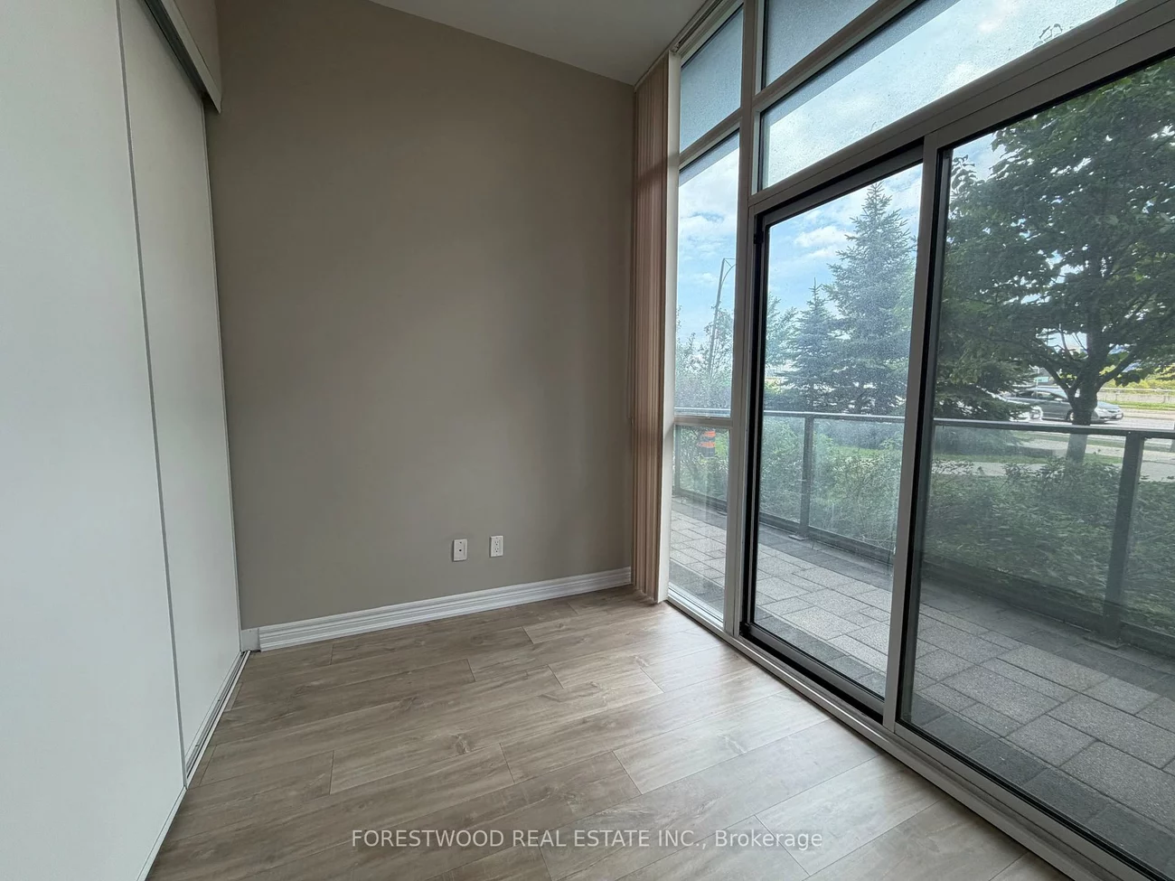 339, Rathburn, City Centre, Mississauga