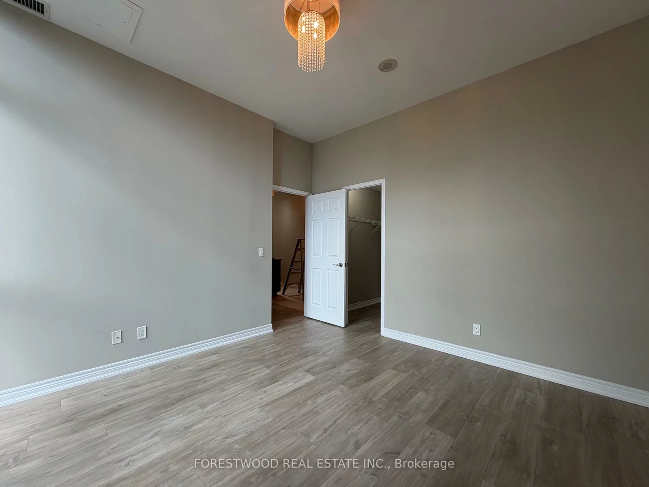 339, Rathburn, City Centre, Mississauga