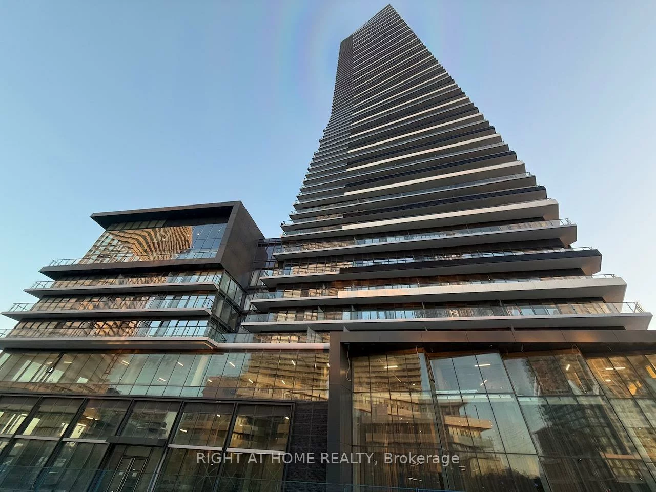 448, Burnhamthorpe, City Centre, Mississauga