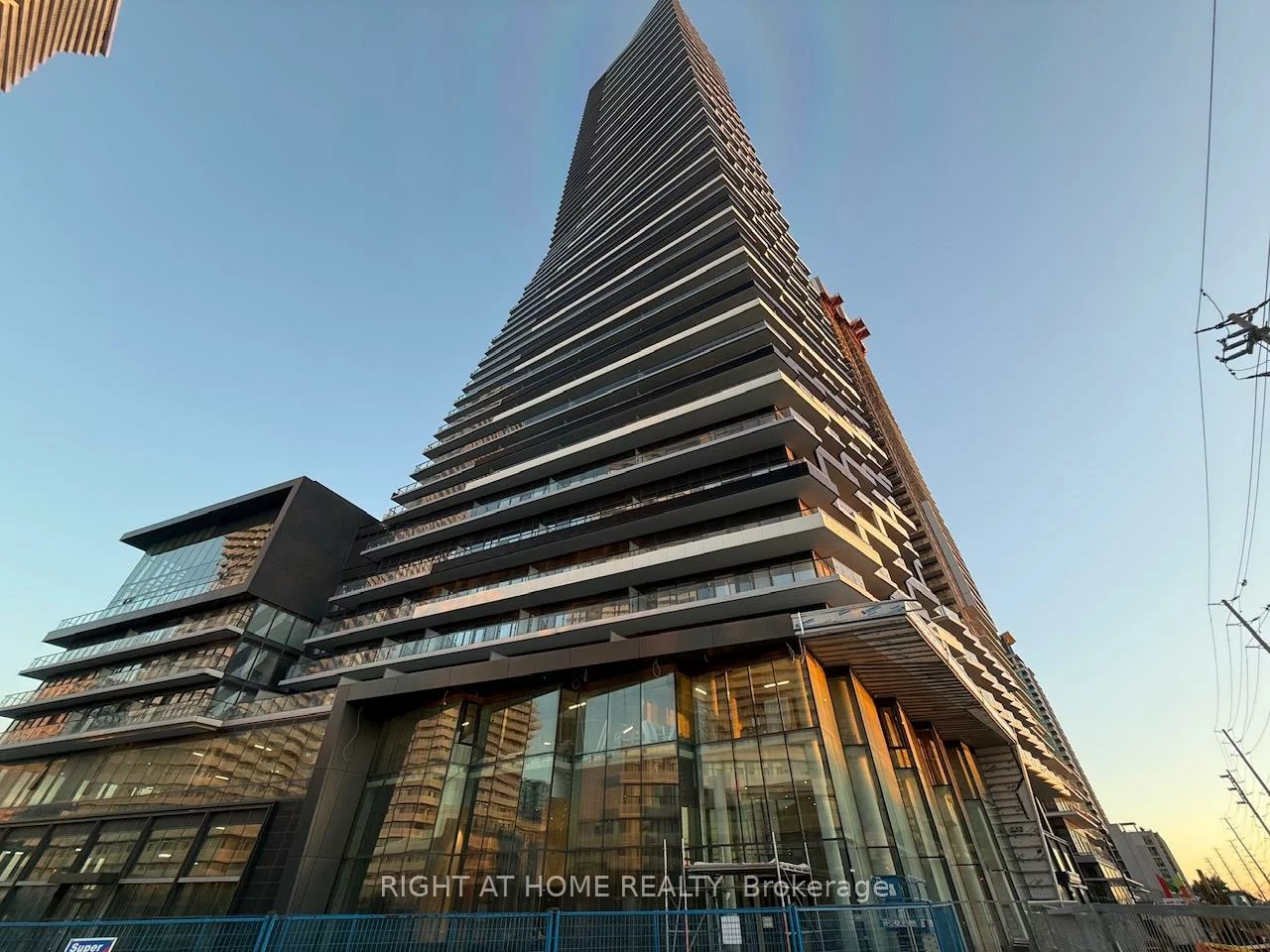 448, Burnhamthorpe, City Centre, Mississauga