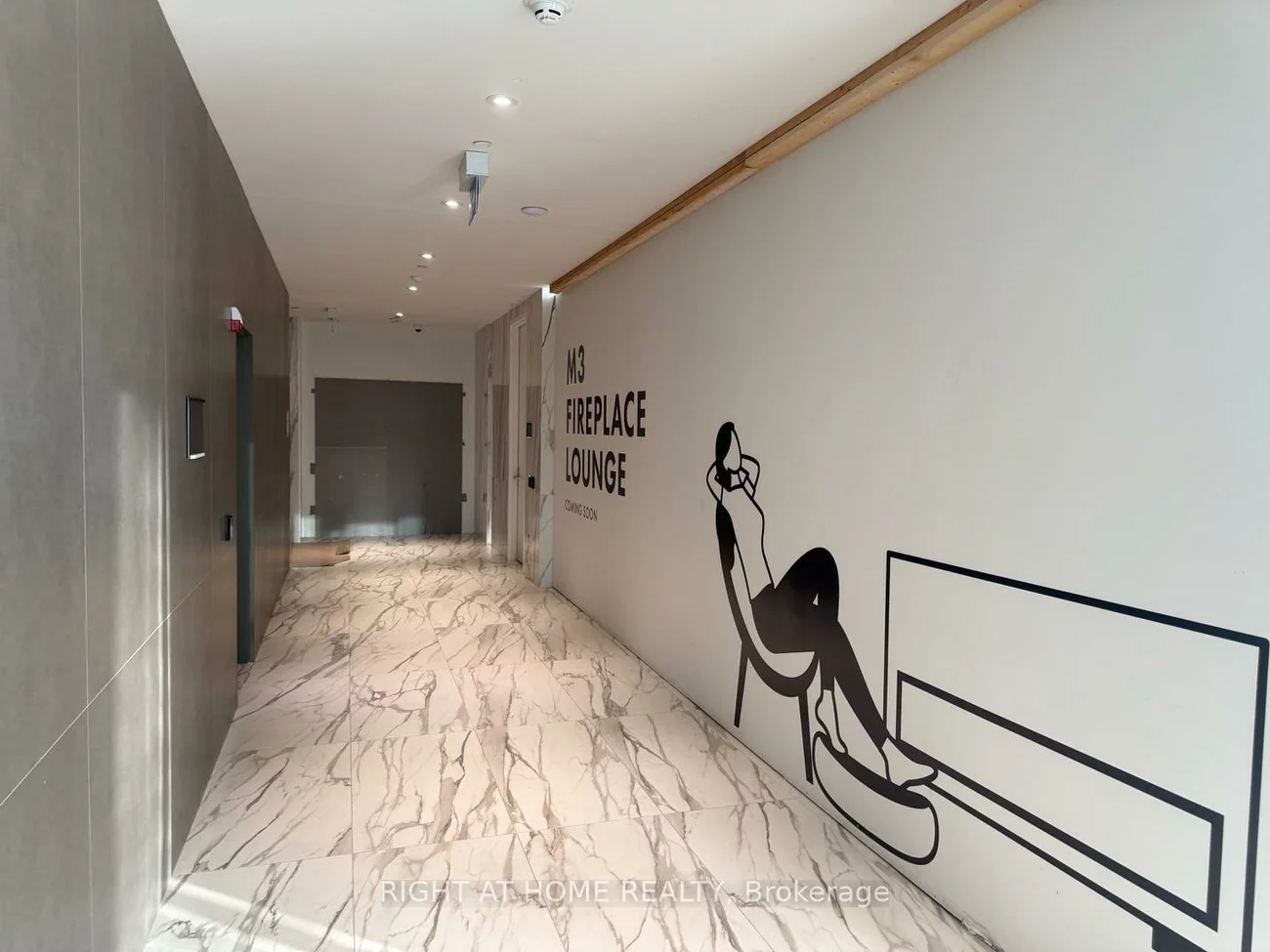 448, Burnhamthorpe, City Centre, Mississauga