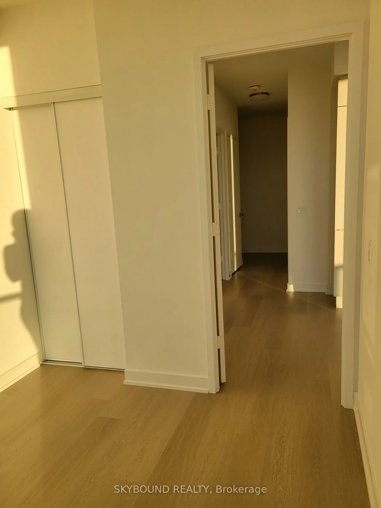 448, Burnhamthorpe, City Centre, Mississauga