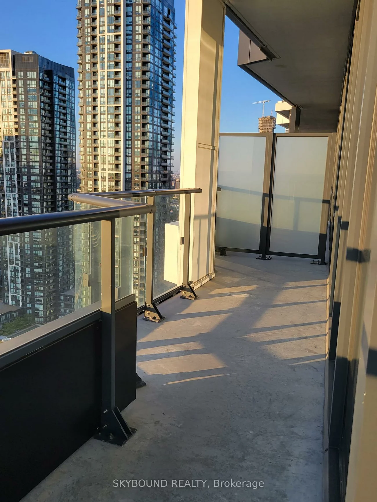 448, Burnhamthorpe, City Centre, Mississauga