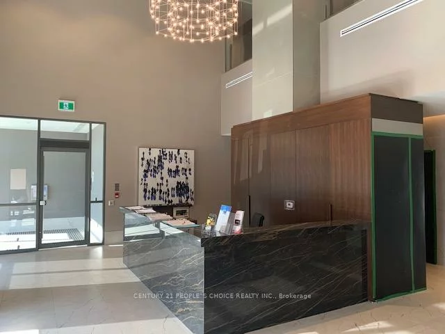 8, Nahani, Hurontario, Mississauga