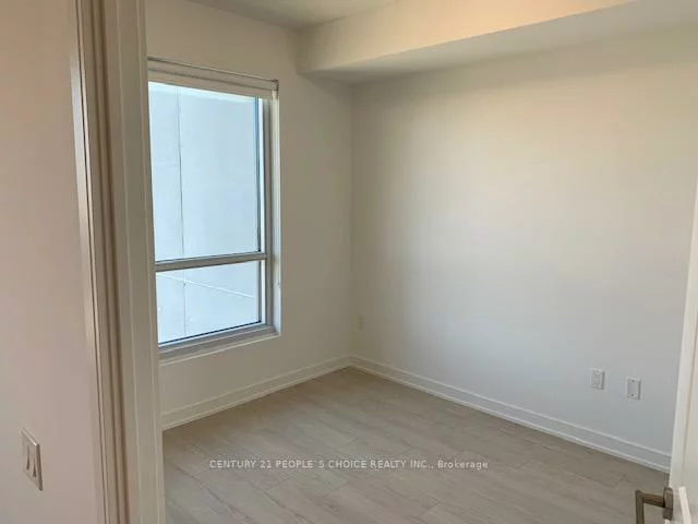 8, Nahani, Hurontario, Mississauga