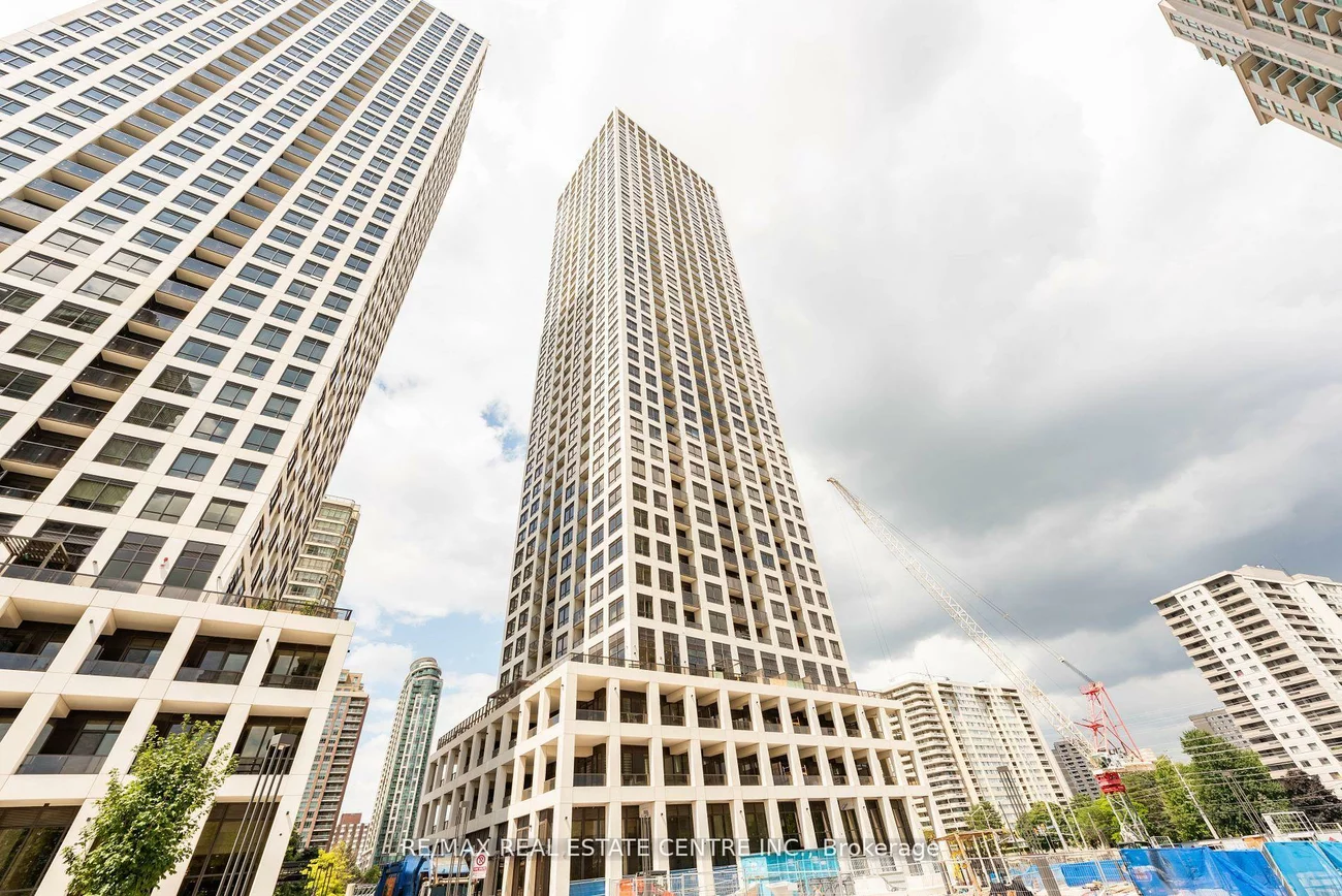 30, Elm, City Centre, Mississauga