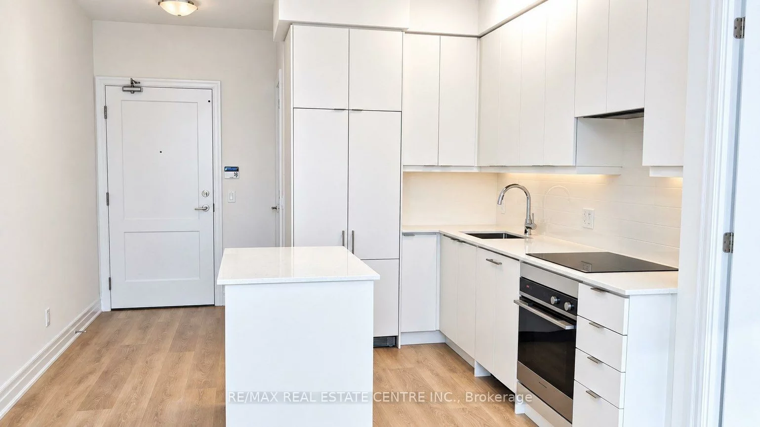 30, Elm, City Centre, Mississauga