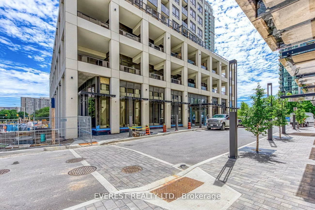 30, ELM, Fairview, Mississauga