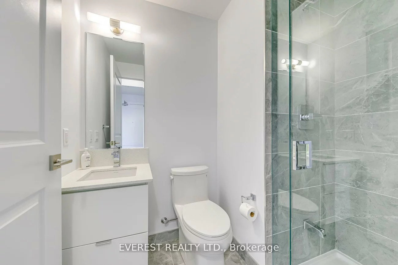 30, ELM, Fairview, Mississauga
