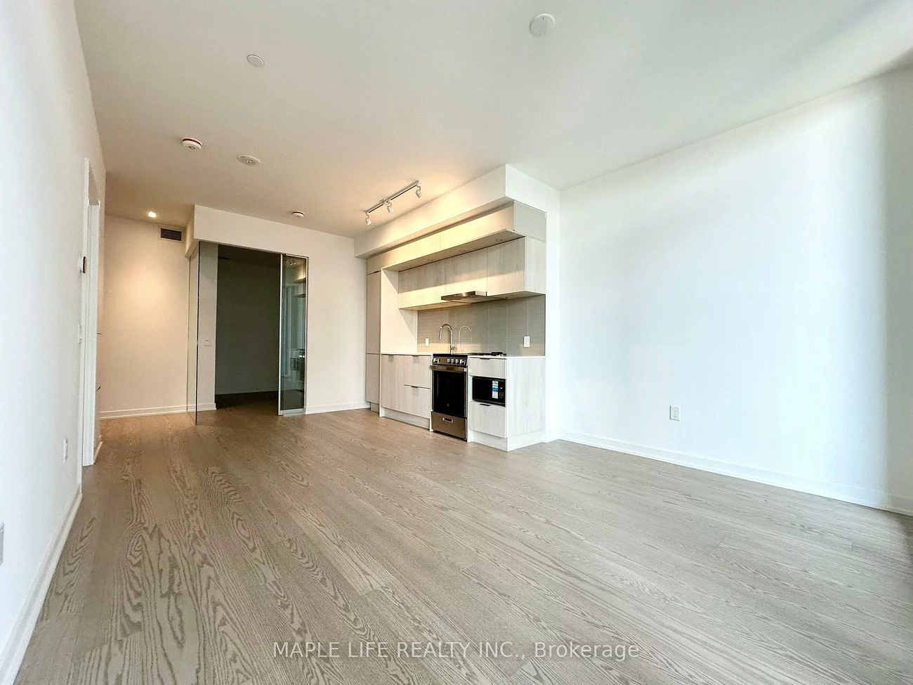 448, Burnhamthorpe, City Centre, Mississauga