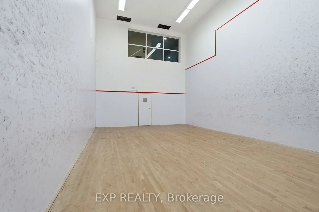 2155, Burnhamthorpe, Erin Mills, Mississauga