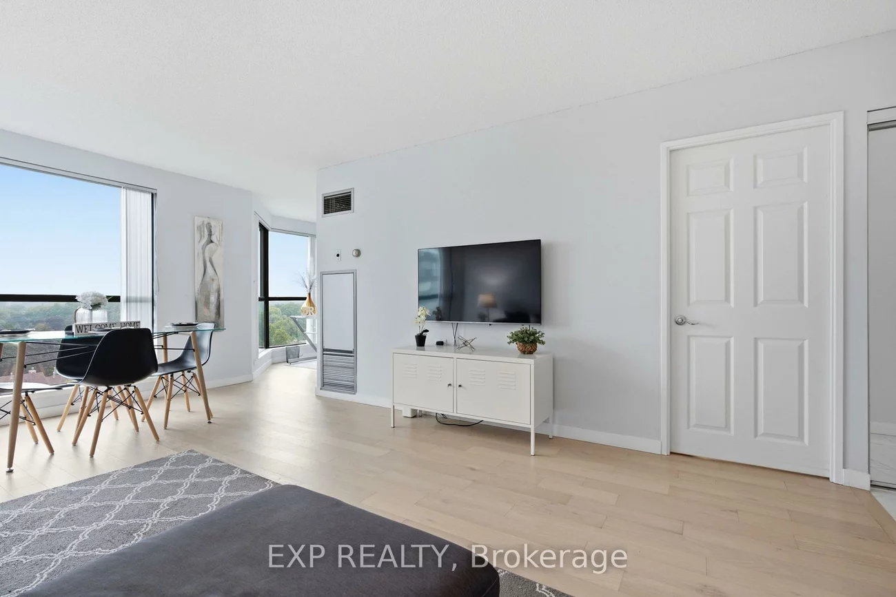 2155, Burnhamthorpe, Erin Mills, Mississauga