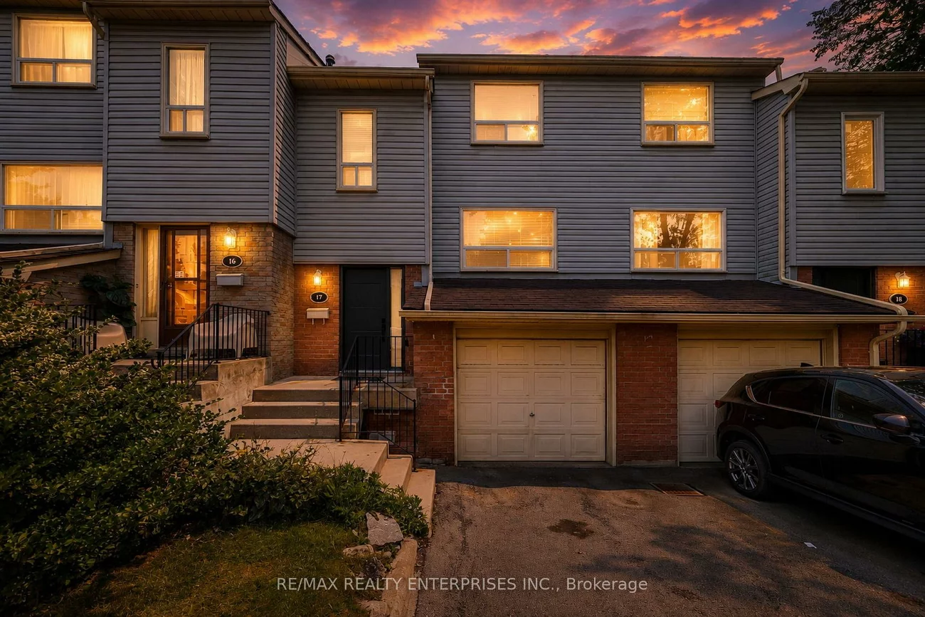 1055, Shawnmarr, Port Credit, Mississauga