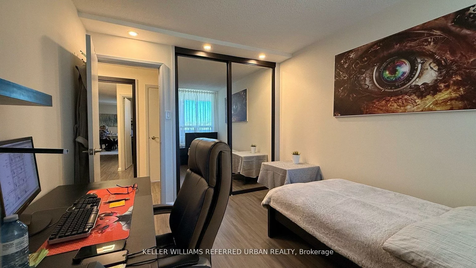 1515, Lakeshore, Lakeview, Mississauga