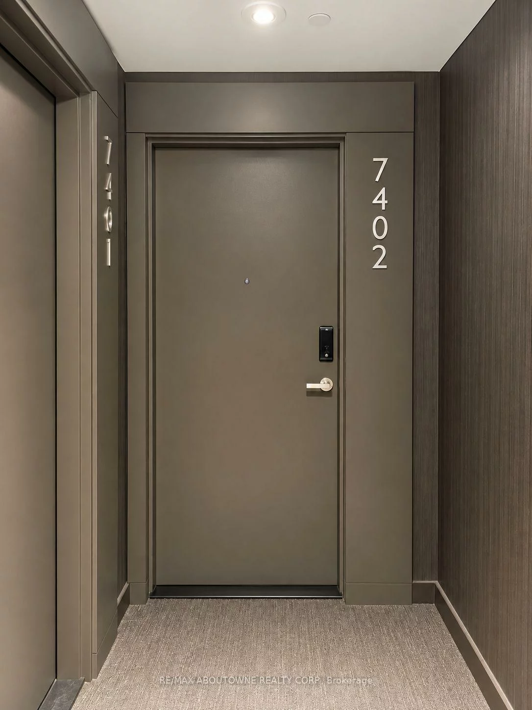 448, Burnhamthorpe, City Centre, Mississauga