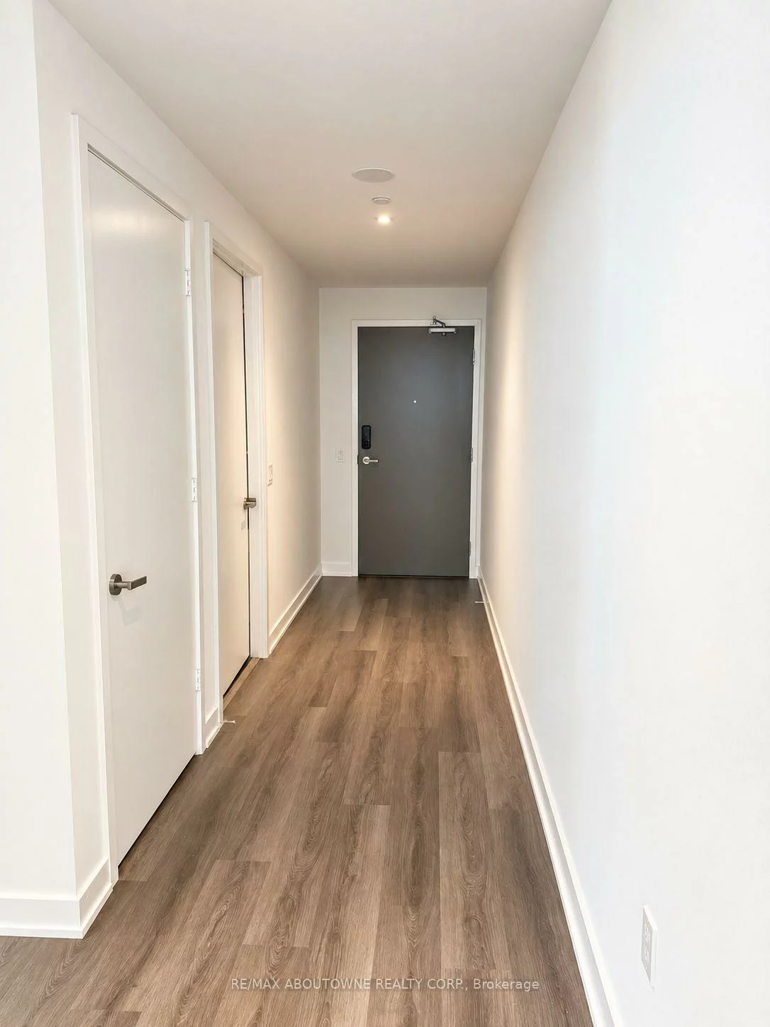 448, Burnhamthorpe, City Centre, Mississauga