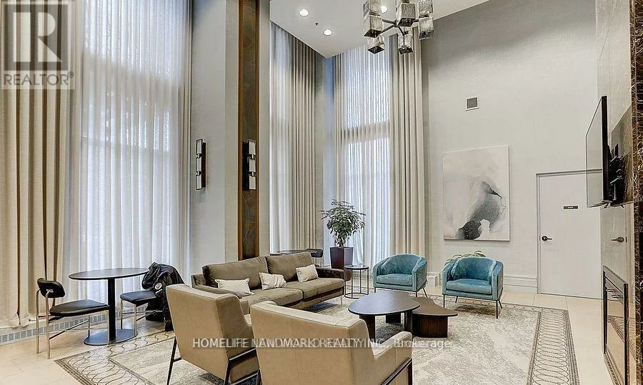 385, Prince Of Wales, City Centre, Mississauga
