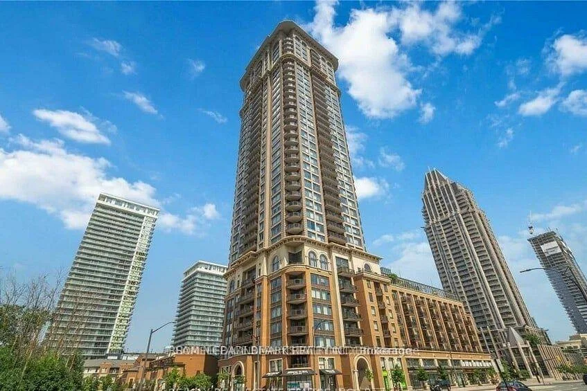 385, Prince Of Wales, City Centre, Mississauga