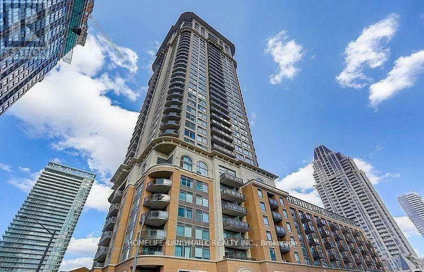 385, Prince Of Wales, City Centre, Mississauga