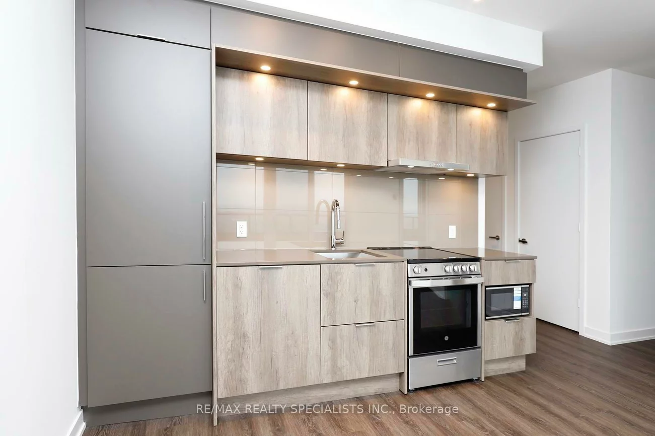448, Burnhamthorpe, City Centre, Mississauga