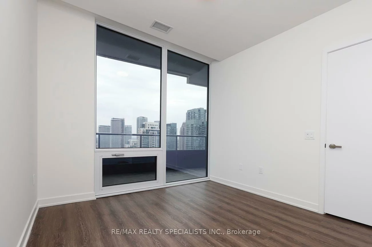 448, Burnhamthorpe, City Centre, Mississauga