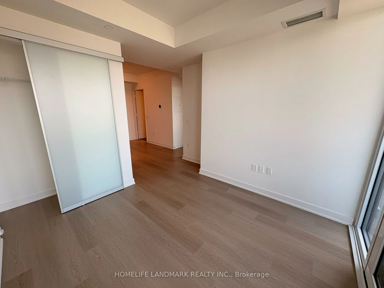 448, Burnhamthorpe, City Centre, Mississauga