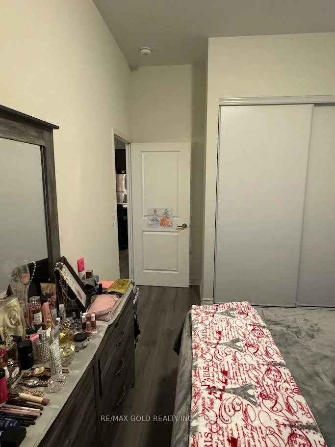 349, Rathburn, City Centre, Mississauga
