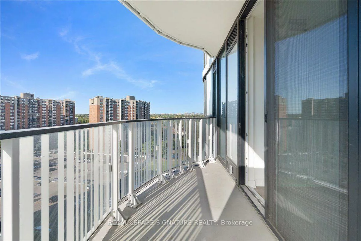 1, Fairview, Mississauga Valleys, Mississauga