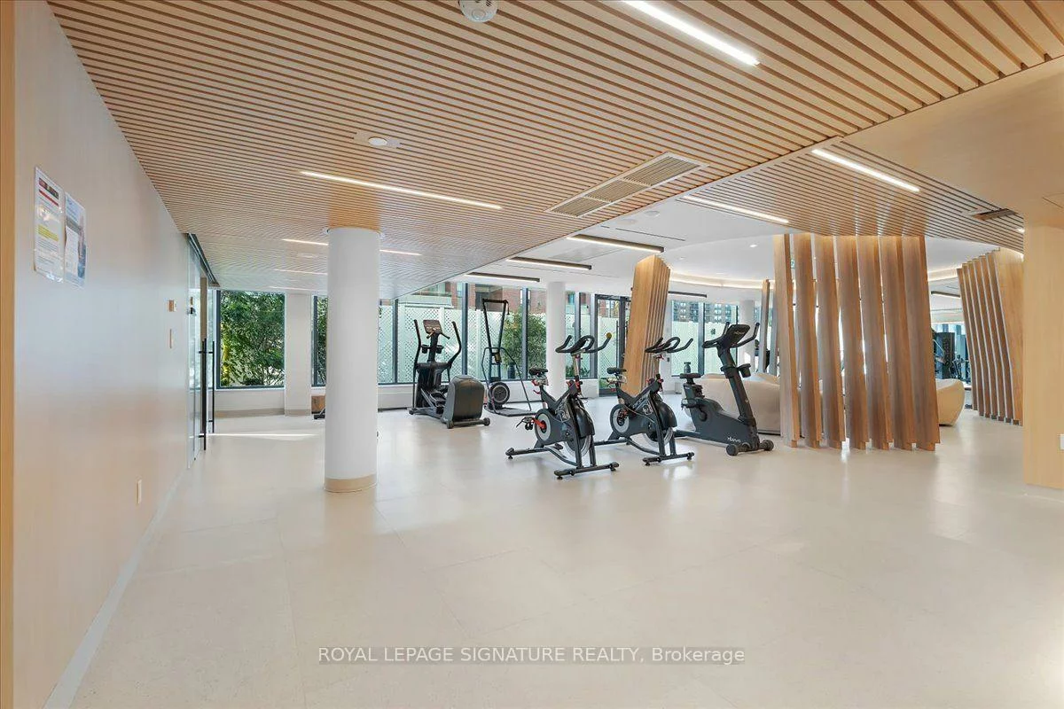 1, Fairview, Mississauga Valleys, Mississauga