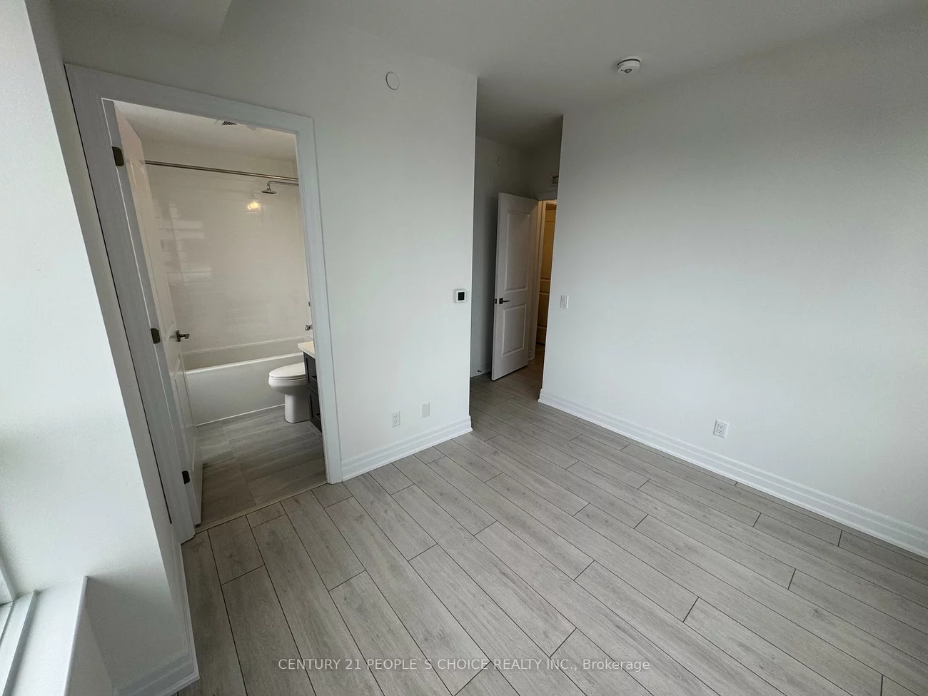 30, Elm, Fairview, Mississauga