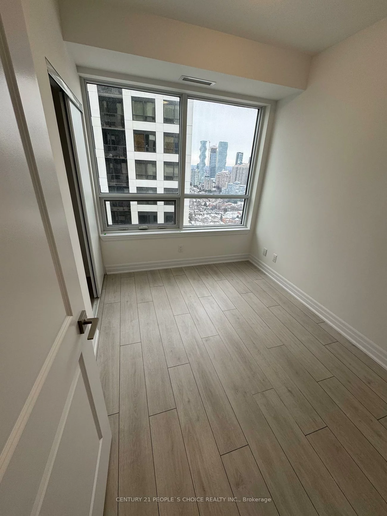 30, Elm, Fairview, Mississauga