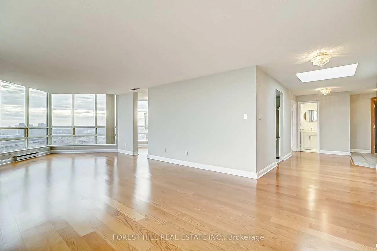55, Kingsbridge Garden, Hurontario, Mississauga