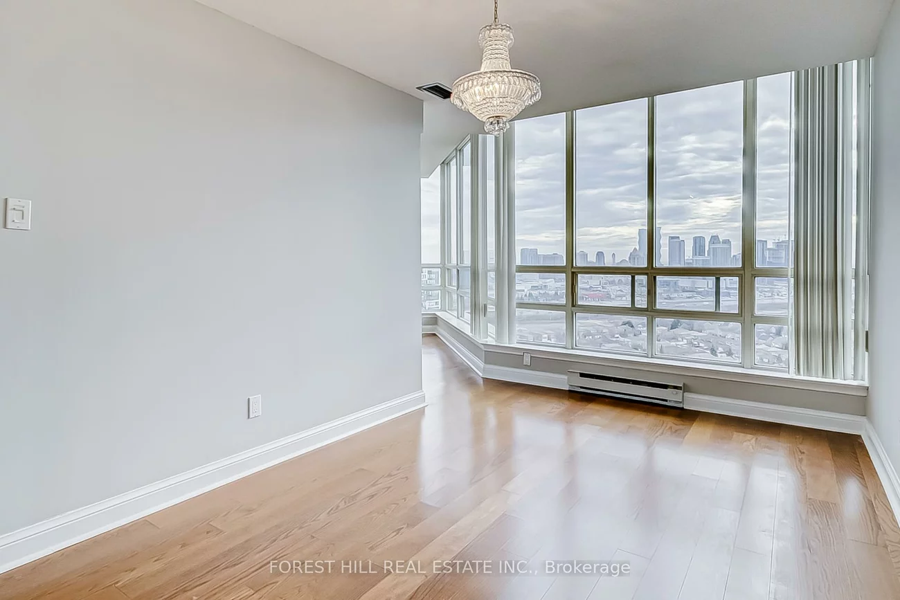 55, Kingsbridge Garden, Hurontario, Mississauga