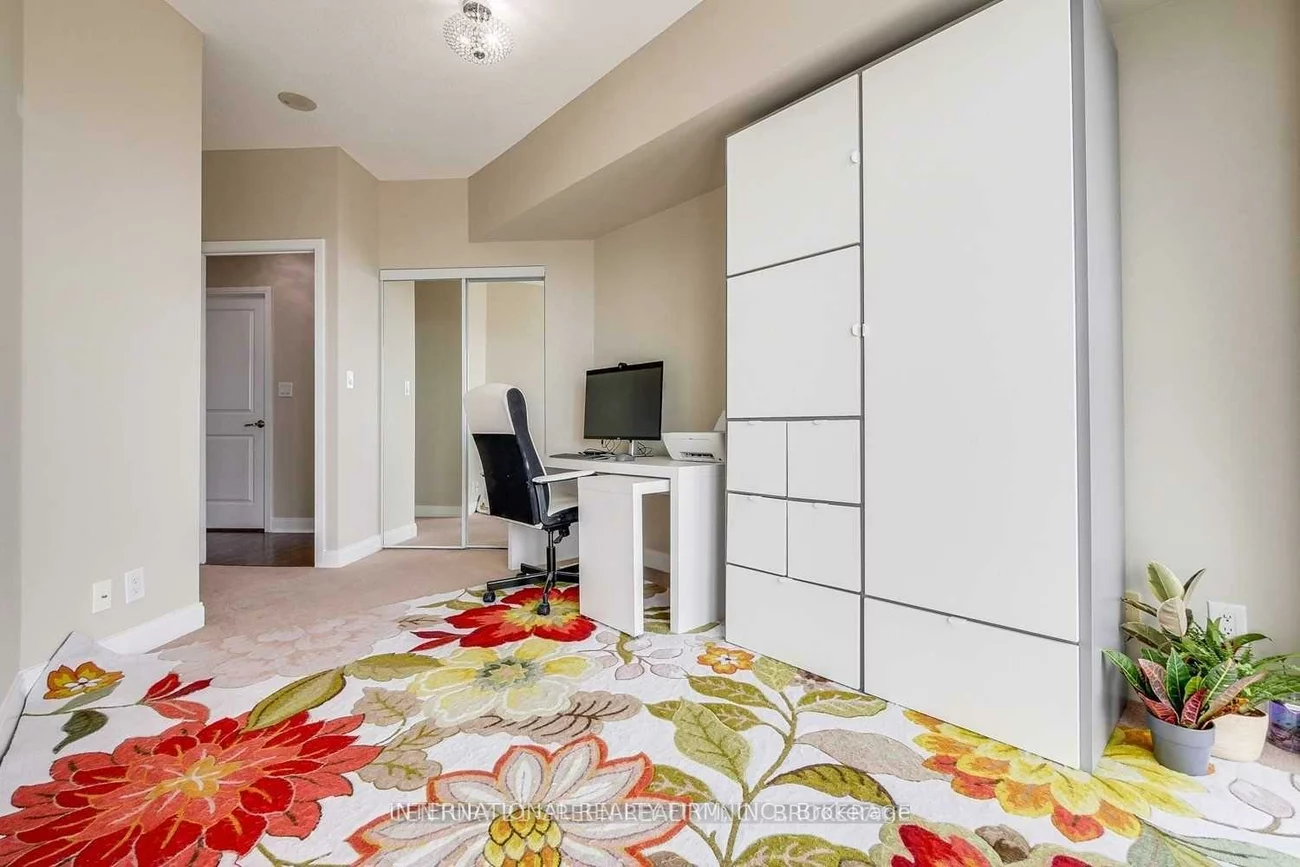 60, Absolute, City Centre, Mississauga