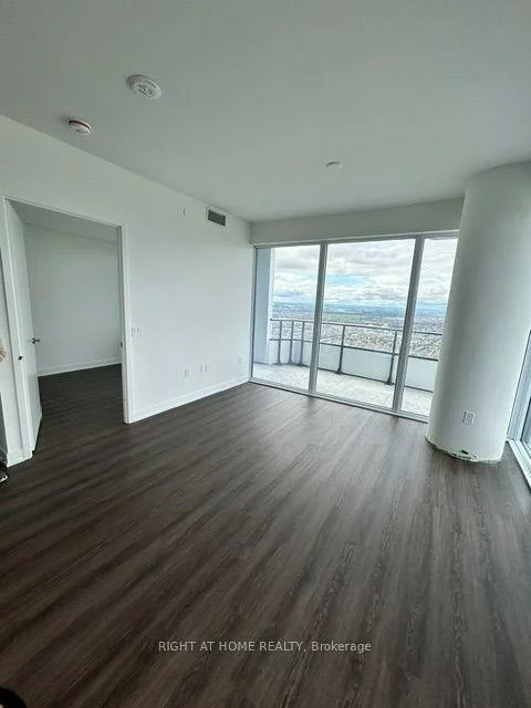 448, Burnhamthorpe Rd, City Centre, Mississauga